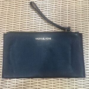 Michael Kors wristlet
